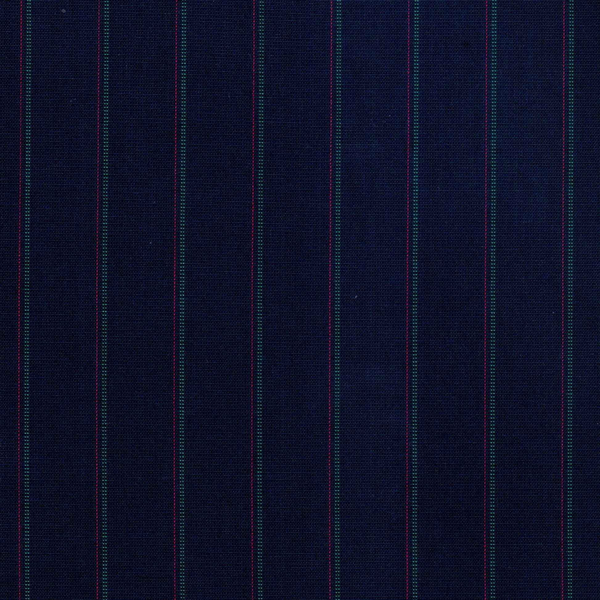 Tela Jacquard SchoolLine tafetán azul con rayas verde y roja; ideal para uniformes escolares e institucionales.