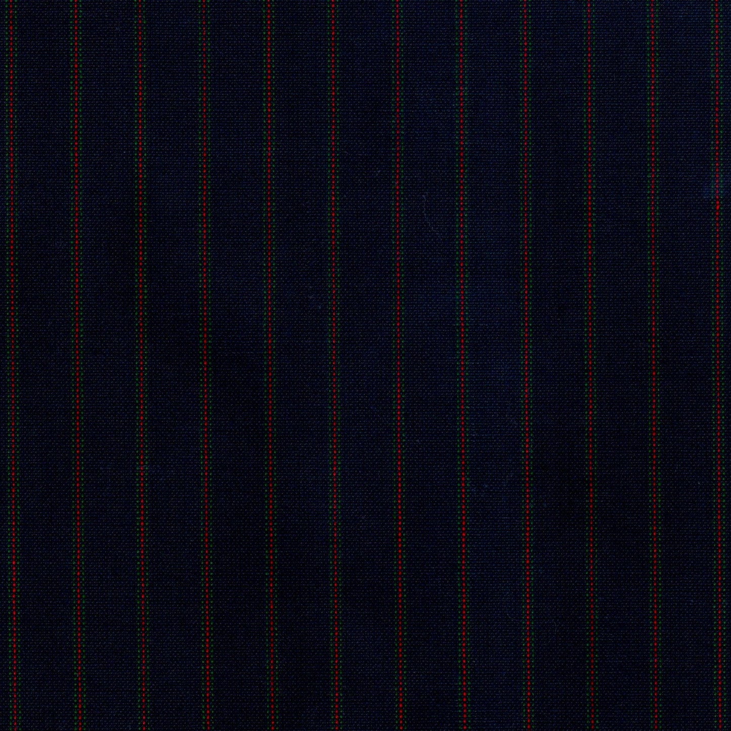 Tela Jacquard tafetán azul con finas líneas rojas y verdes para uniformes escolares e institucionales; SchoolLine.