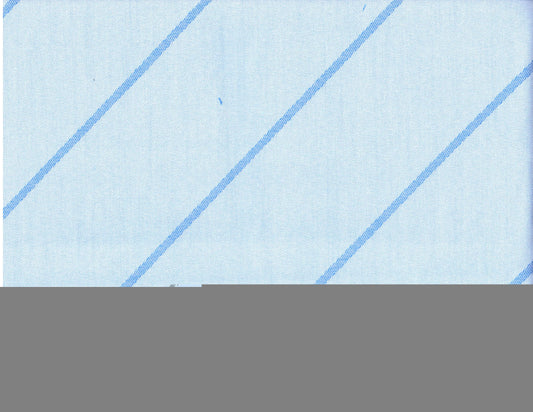 Tela indigo claro con rayas diagonales azul claro para uniformes escolares; tela SchoolLine.