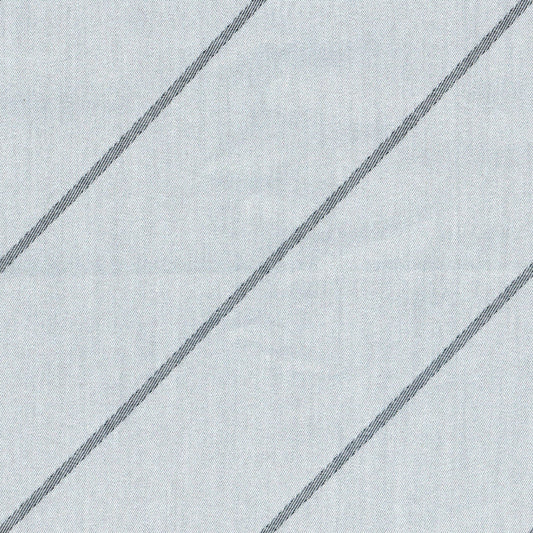 Tela Indigo clear SchoolLine, tela de trama clara con rayas diagonales grises, apta para uniformes escolares e institucionales