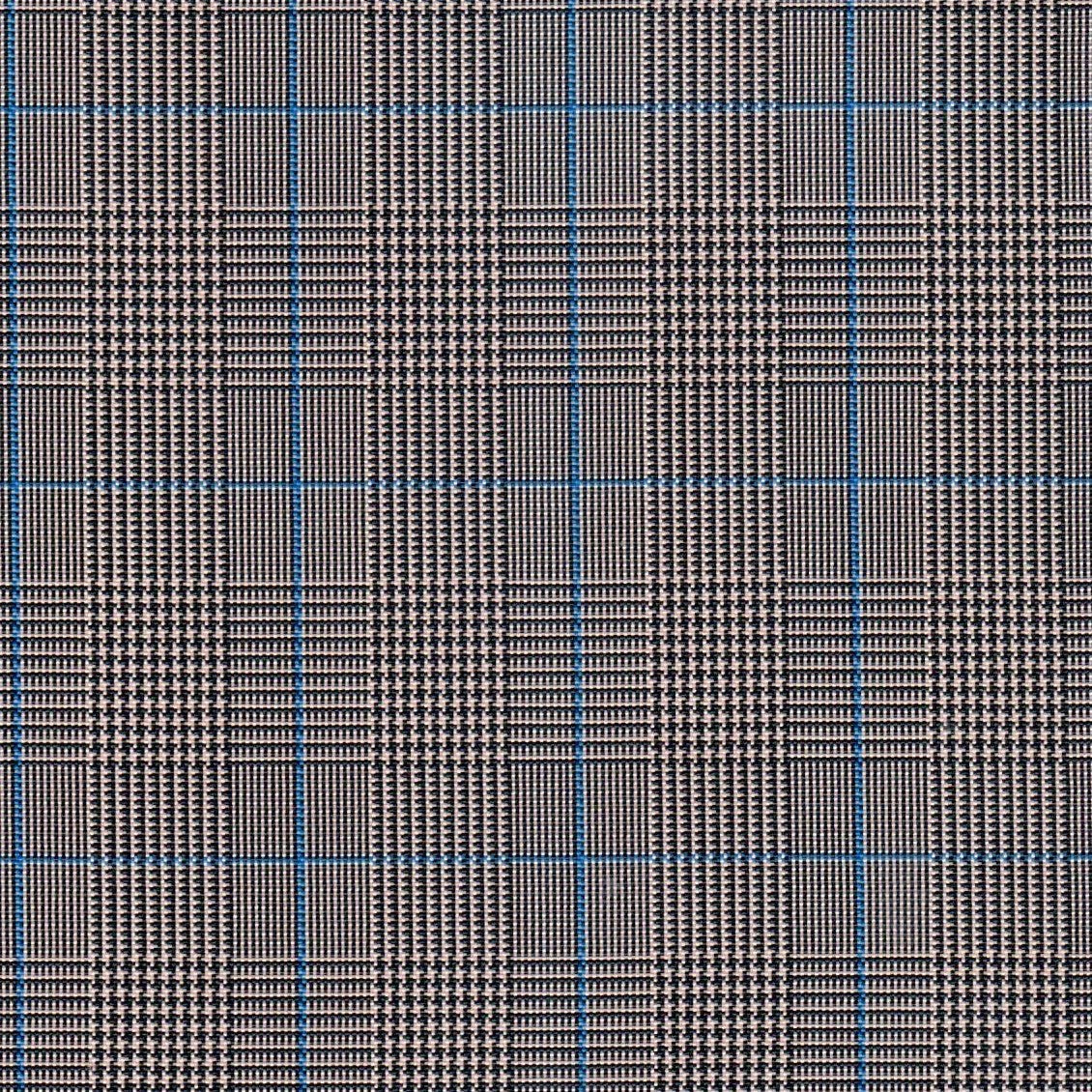 Tela escocesa de poliéster SchoolLine en beige con cuadros negros y líneas azules, ideal para uniformes escolares.