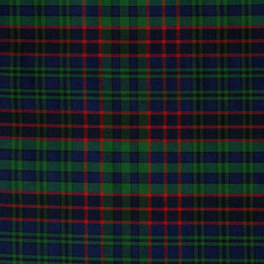 Tela escocesa de poliéster SchoolLine en azul marino, verde y rojo; ideal para uniformes escolares e institucionales.