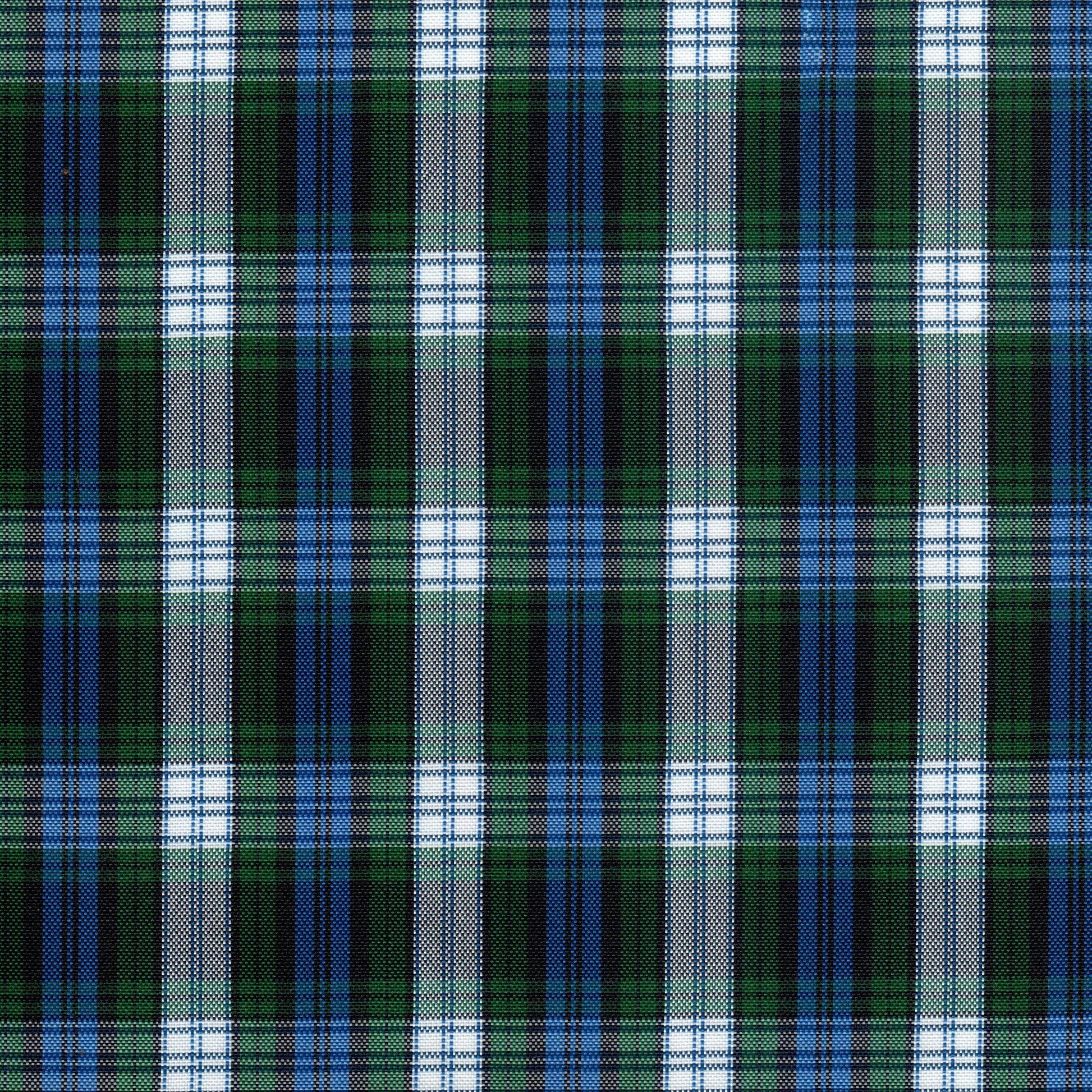 Tela escocesa de poliéster SchoolLine en verde, azul y blanco; diseño a cuadros, ideal para uniformes escolares e institucionales.