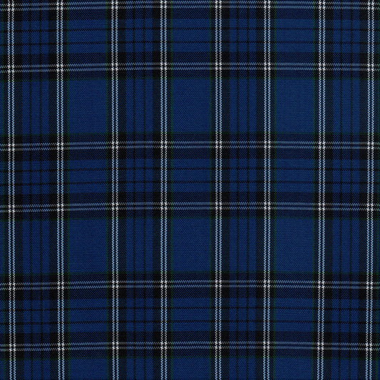 Tela escocesa de poliéster azul con cuadros tartán blanco y negro; ideal para uniformes escolares, SchoolLine.