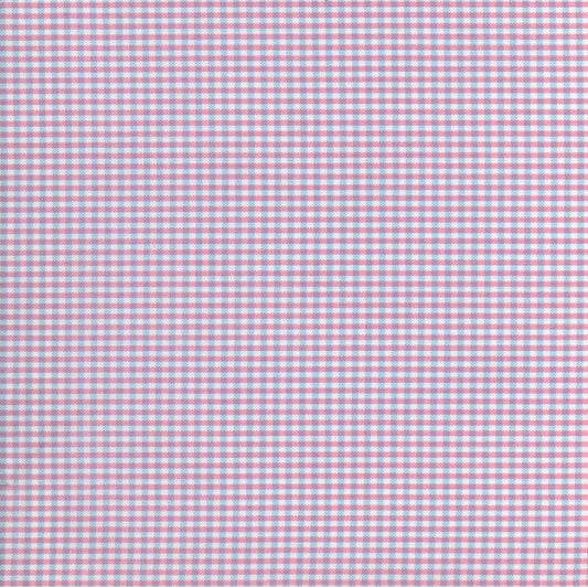 Tela escocesa de poliéster SchoolLine en cuadros rosa y azul, ideal para uniformes escolares.