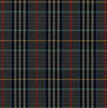 Tela escocesa de poliéster SchoolLine, estampado tartán en negro gris y rojos, ideal para uniformes escolares e institucionales.