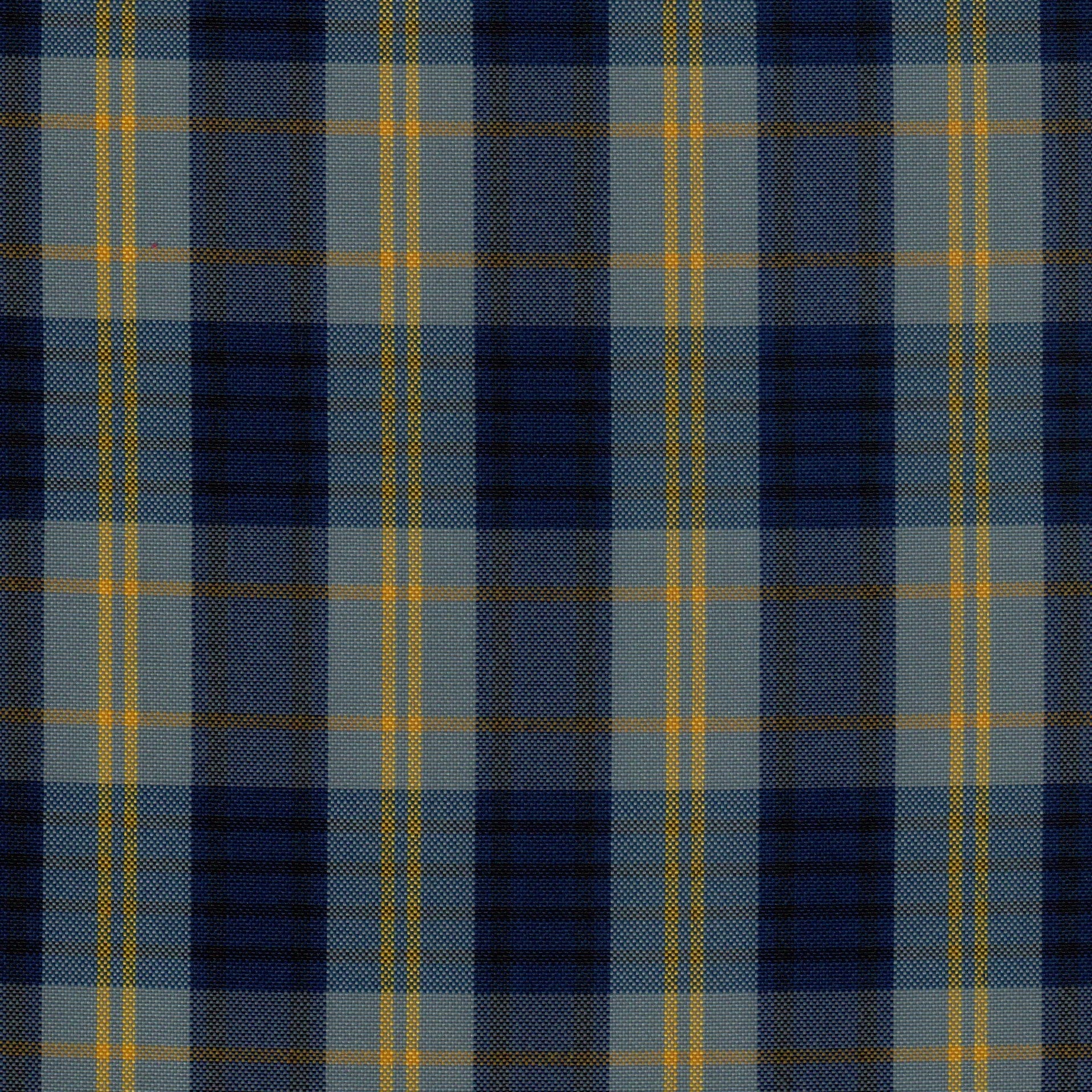 Tela escocesa de poliéster SchoolLine, tartán azul marino y gris con líneas amarillas; ideal para uniformes escolares e institucionales.