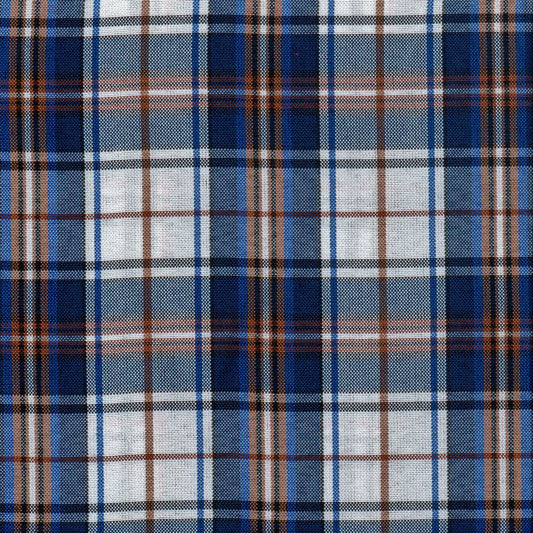 Tela escocesa de poliéster SchoolLine en cuadros azul, blanco y marrón, ideal para uniformes escolares e institucionales.