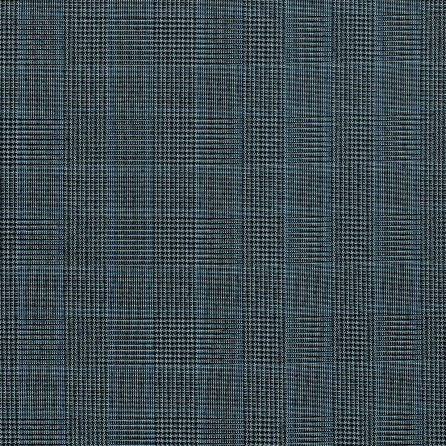 Tela escocesa de poliéster SchoolLine en azul marino y gris, diseño tartán ideal para uniformes escolares.