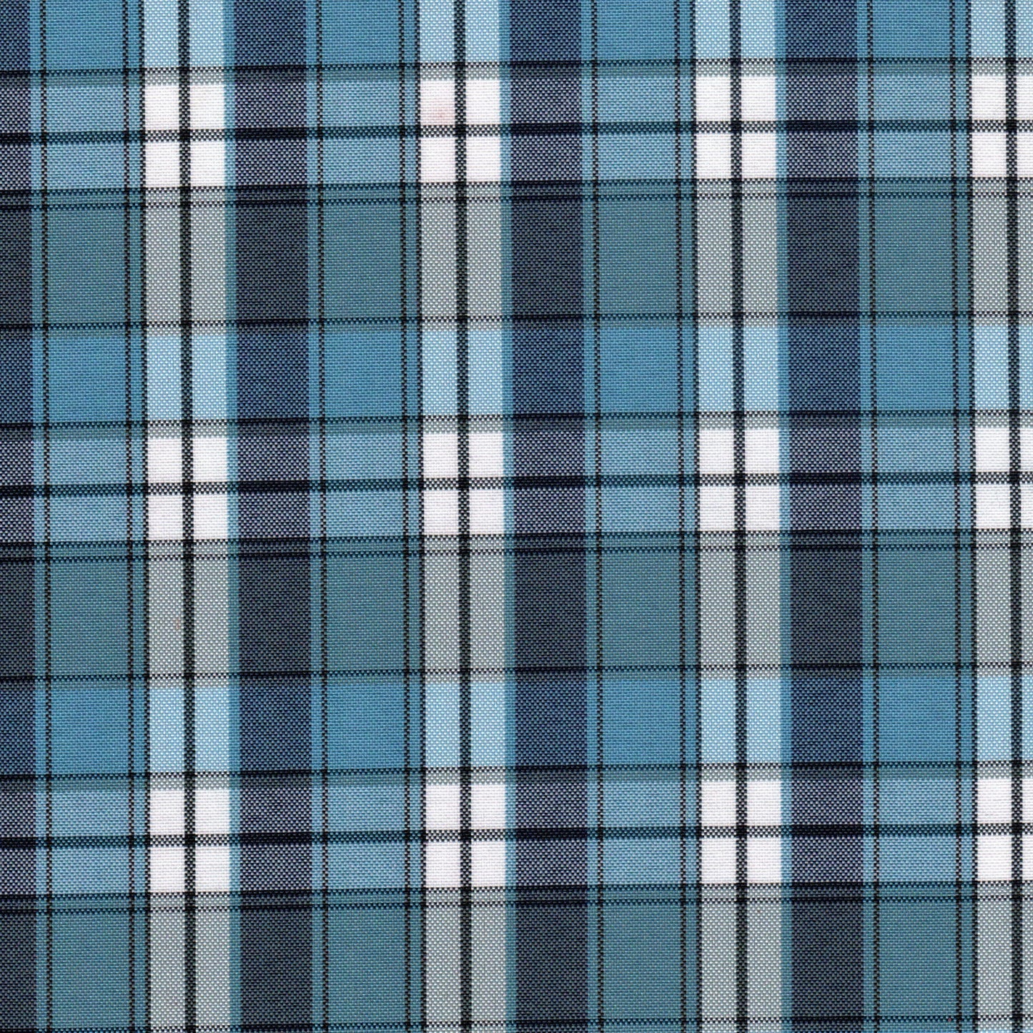 Tela escocesa de poliéster SchoolLine en cuadros azules y blancos, ideal para uniformes escolares e institucionales.